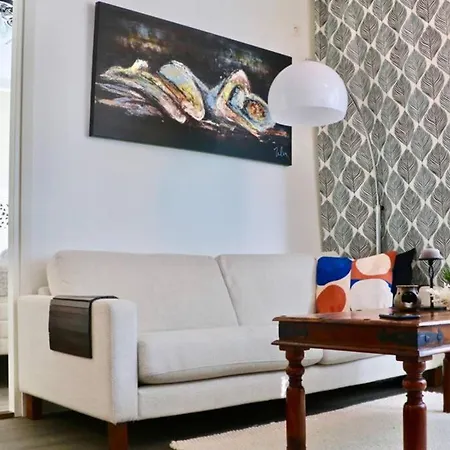 ✭huippuvarusteltu Luksuskoti, Sauna, Ilmainen Pysaekoeinti✭ * Τάμπερε