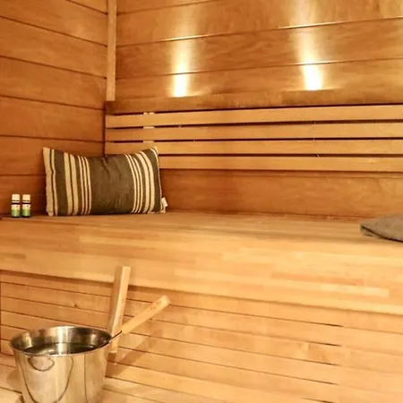 ✭huippuvarusteltu Luksuskoti, Sauna, Ilmainen Pysaekoeinti✭ 公寓 坦佩雷