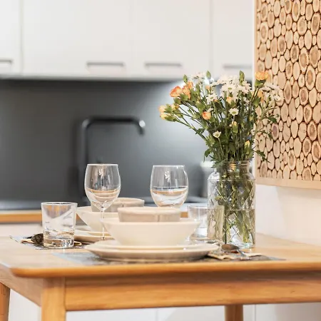 ✭huippuvarusteltu Luksuskoti, Sauna, Ilmainen Pysaekoeinti✭ 公寓